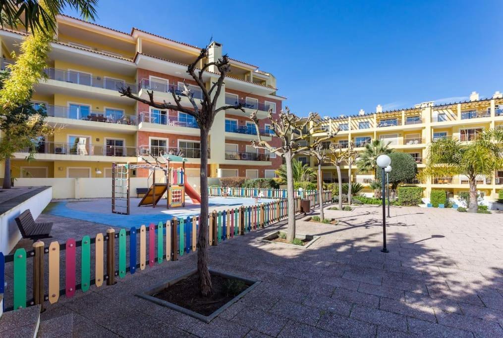 Sea Breeze Lagos Apartment Buitenkant foto